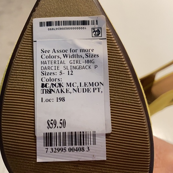 Material Girl mustard yellow pumps - Picture 4 of 4